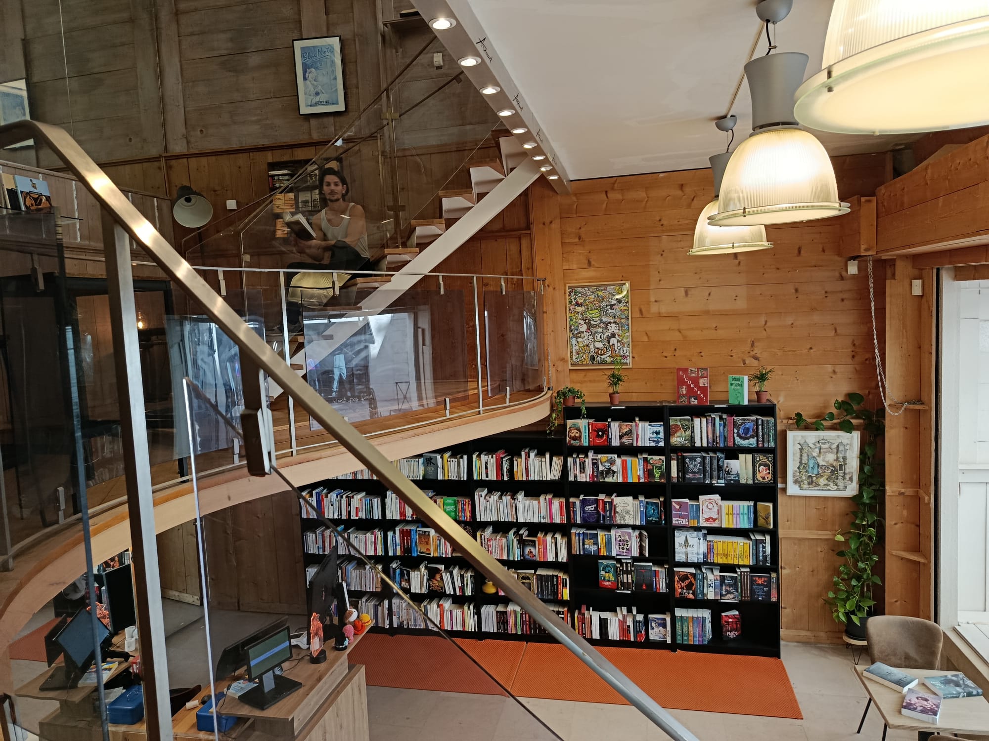 n-mes-ouverture-de-l-agora-nouvelle-librairie-ind-pendante-livres